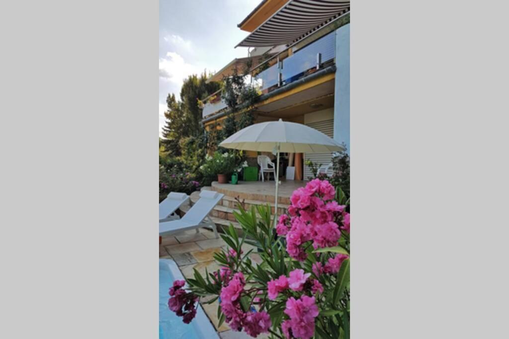 Lejlighed Hillside With Ac & Heating In Grande Maison *